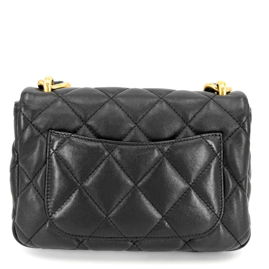 CHANEL シャネル ショルダーバッグ マトラッセ ココマーク チェーンショルダー ポシェット レザー ブラック 黒 ゴールド金具 レディース【中古品】