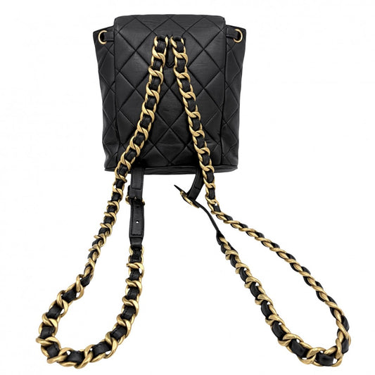 CHANEL シャネル リュック マトラッセ バックパック チェーンショルダー ターンロック ココマーク レザー ブラック 黒 ゴールド金具 レディース【中古品】