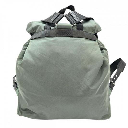 【開店SALE】 PRADA プラダ リュック 三角プレート トライアングルロゴ バックパパック オリーブ シルバー金具 メンズ【中古品】