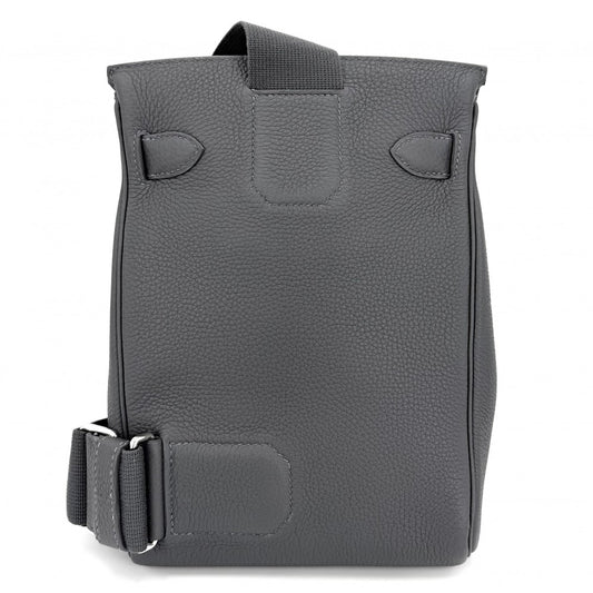HERMES エルメス ショルダーバッグ アッカドPM クロスボディバッグ W刻印 レザー グレー シルバー金具 レディース 2024年【中古品】
