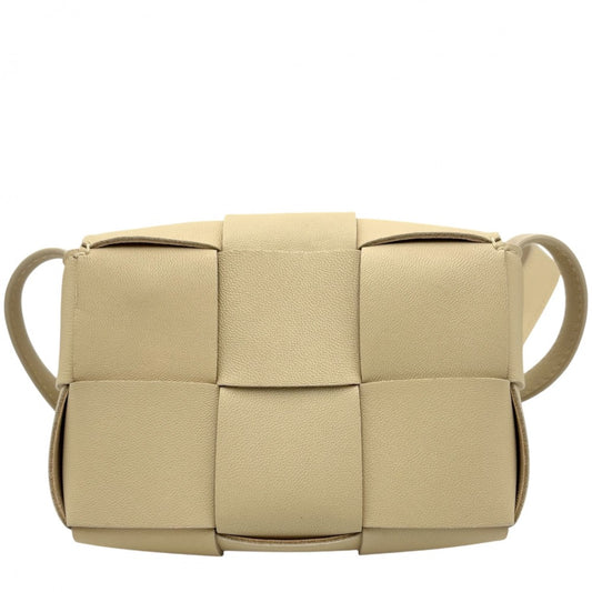 BOTTEGAVENETA ボッテガヴェネタ ショルダーバッグ マキシイントレチャート カセット キャンディ ミニバッグ 鞄 かばん 666688 レザー ベージュ ゴールド金具 レディース【中古品】