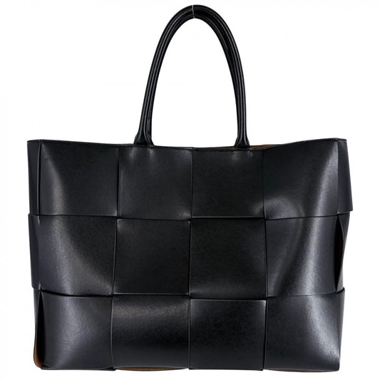 BOTTEGAVENETA ボッテガヴェネタ トートバッグ マキシイントレチャート アルコ トート ラージ レザー ブラック 黒 メンズ【中古品】