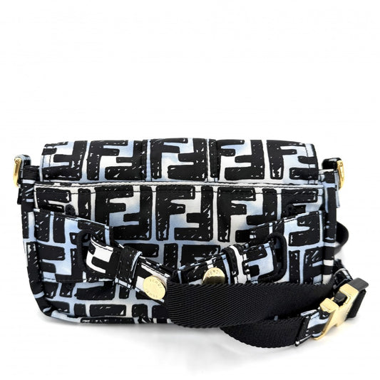 【開店SALE】 FENDI フェンディ 2WAY ズッカ ショルダーバッグ ボディバッグ Joshua Vides ジョシュアヴィーダスコラボ 8BR784 ナイロン ブルー 青 ブラック 黒 ゴールド金具 ユニセックス【中古品】