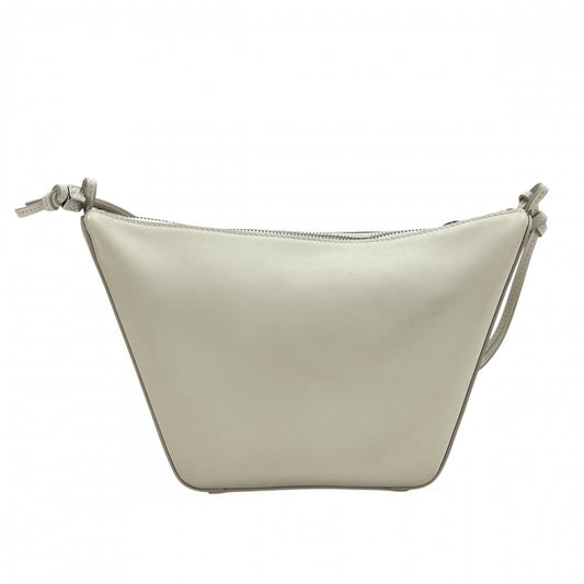 【開店SALE】 LOEWE ロエベ 2WAY アナグラム ハンモック ホーボーミニ ハンドバッグ ショルダーバッグ かばん ソフトホワイト シルバー金具 レディース【中古品】