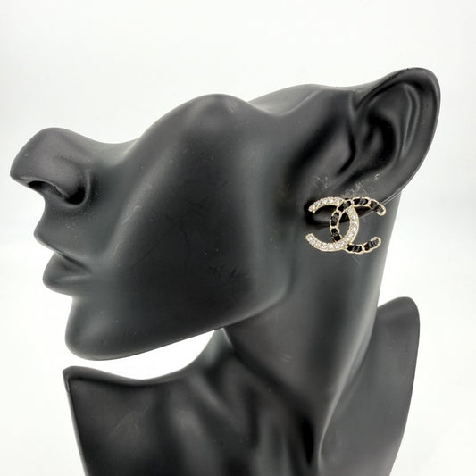 CHANEL シャネル ピアス チェーン ココマーク アクセサリー 25/26AW ラインストーン カーフスキン GP B25B ブラック 黒 レディース 約4.7g 2025年【中古品】