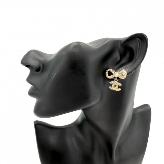 CHANEL シャネル ピアス リボン ココマーク アクセサリー スイング GP ラインストーン B14P ゴールド レディース 約5.7g 2014年【中古品】