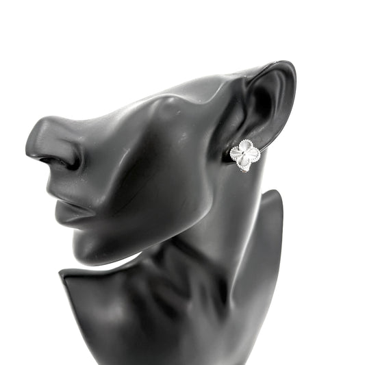 Van Cleef & Arpels ヴァンクリーフ&アーペル ピアス ギヨシェ ヴィンテージアルハンブラ K18WG Au750 ジュエリー アクセサリー K18ホワイトゴールド VCARP9XF00 レディース 約10g【中古品】