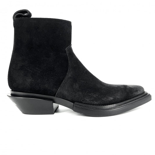 【開店SALE】 BALENCIAGA バレンシアガ ブーツ ショートブーツ 靴 35サイズ 約23cm シューズ ファッションアイテム 579629 スウェード レザー ブラック 黒 ブラック金具 レディース【中古品】