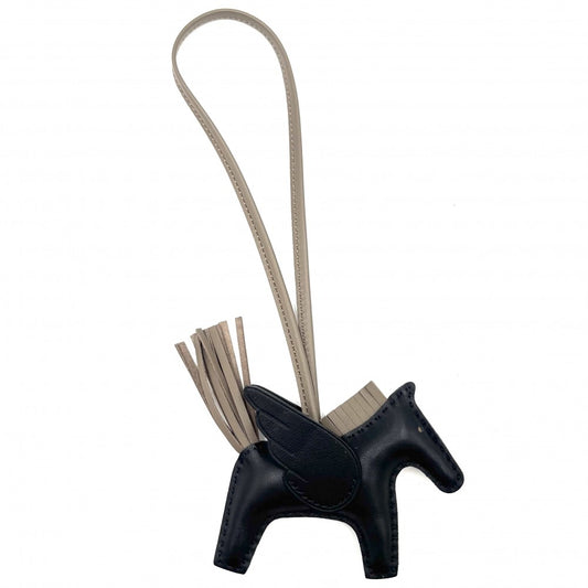 HERMES エルメス キーホルダー ペガサスPM バッグチャーム ホース メンズ レディース 小物 W アニョーミロ ブラック 黒 ベージュ ユニセックス 2024年【中古品】