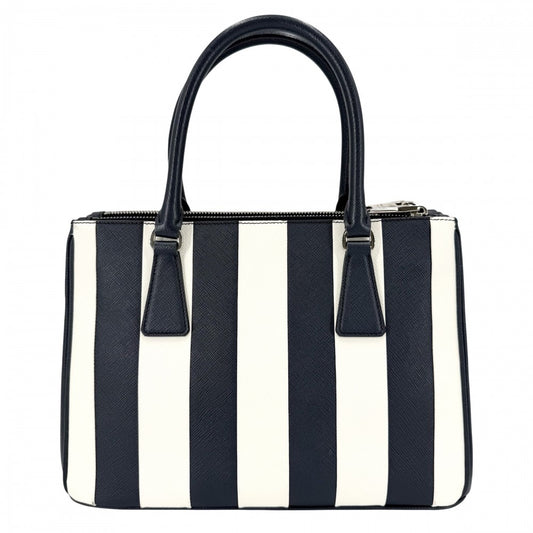 【開店SALE】 PRADA プラダ 2WAY トライアングルロゴ ガレリア ミディアム ハンドバッグ ショルダーバッグ ストライプ 1BA863 レザー ネイビー 紺 ホワイト 白 シルバー金具 レディース【中古品】