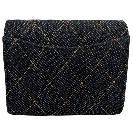 CHANEL シャネル 二つ折り財布 マトラッセ スモールウォレット ミニ財布 ココマーク デニム ネイビー 紺 ゴールド金具 レディース【中古品】