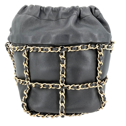 CHANEL シャネル ショルダーバッグ チェーン バケットバッグ ラムスキン ブラック 黒 ゴールド金具 レディース【中古品】