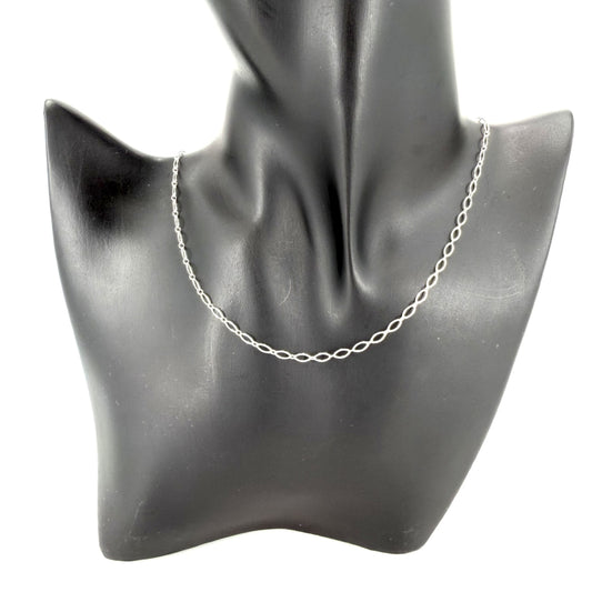 TIFFANY&Co. ティファニー ネックレス オーバルリンク チェーン ジュエリー アクセサリー 18金WG Au750 K18ホワイトゴールド シルバー金具 レディース 約3.0g【中古品】