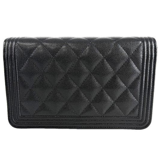 CHANEL シャネル チェーンウォレット マトラッセ ボーイシャネル ココマーク BOY CHANEL キャビアスキン ブラック 黒 マットゴールド金具 レディース【中古品】