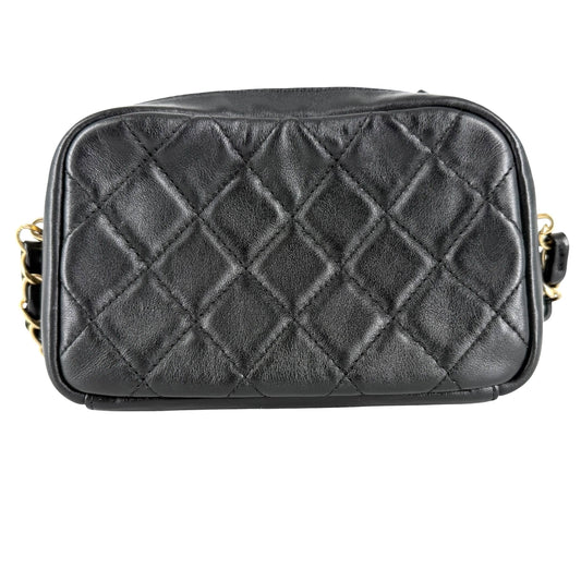 CHANEL シャネル ショルダーバッグ マトラッセ バックル カメラバッグ ココマーク レザー ブラック 黒 ゴールド金具 レディース【中古品】
