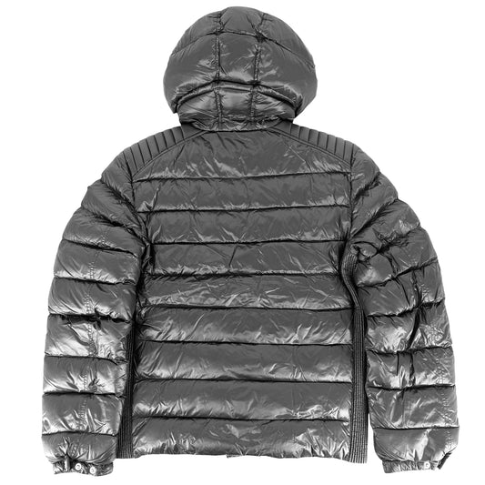 PRADA プラダ ダウンジャケット アウター トライアングルロゴ 46 SGA654 ネイビー 紺 シルバー金具 冬 ナイロン メンズ【中古品】