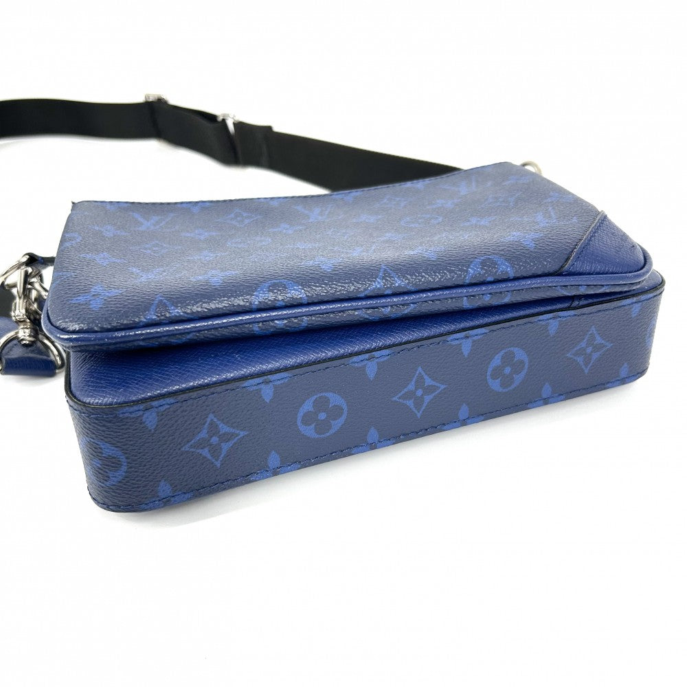 【開店SALE】 LOUIS VUITTON ルイヴィトン ショルダーバッグ タイガラマ トリオ・メッセンジャー ブルー かばん 鞄 M30848 コバルト シルバー金具 メンズ【中古品】