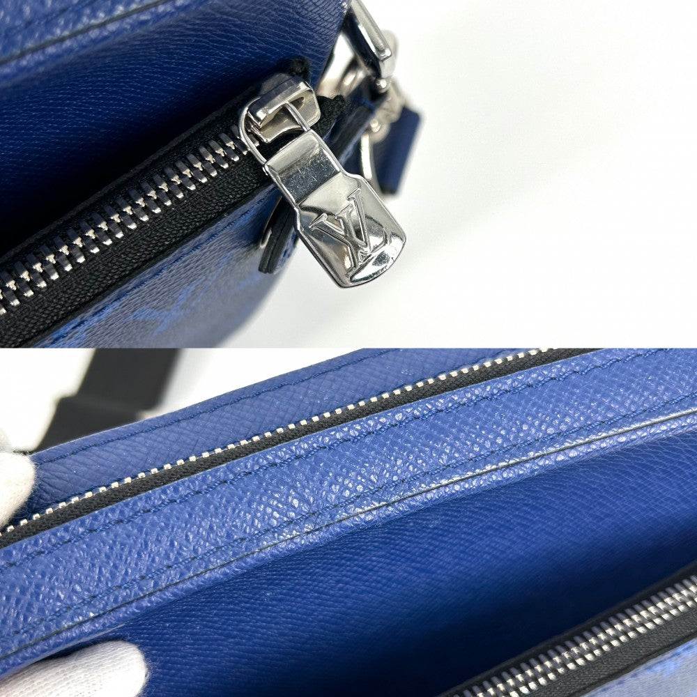 【開店SALE】 LOUIS VUITTON ルイヴィトン ショルダーバッグ タイガラマ トリオ・メッセンジャー ブルー かばん 鞄 M30848 コバルト シルバー金具 メンズ【中古品】