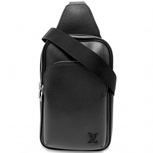 LOUIS VUITTON ルイヴィトン ボディバッグ タイガ アヴェニュー スリングバッグ クロスボディバッグ M30863 ブラック 黒 シルバー金具 メンズ【中古品】
