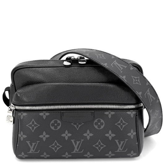 【開店SALE】 LOUIS VUITTON ルイヴィトン ショルダーバッグ タイガラマ アウトドアメッセンジャーPM モノグラムエクリプス M30233 ブラック 黒 シルバー金具 メンズ【中古品】