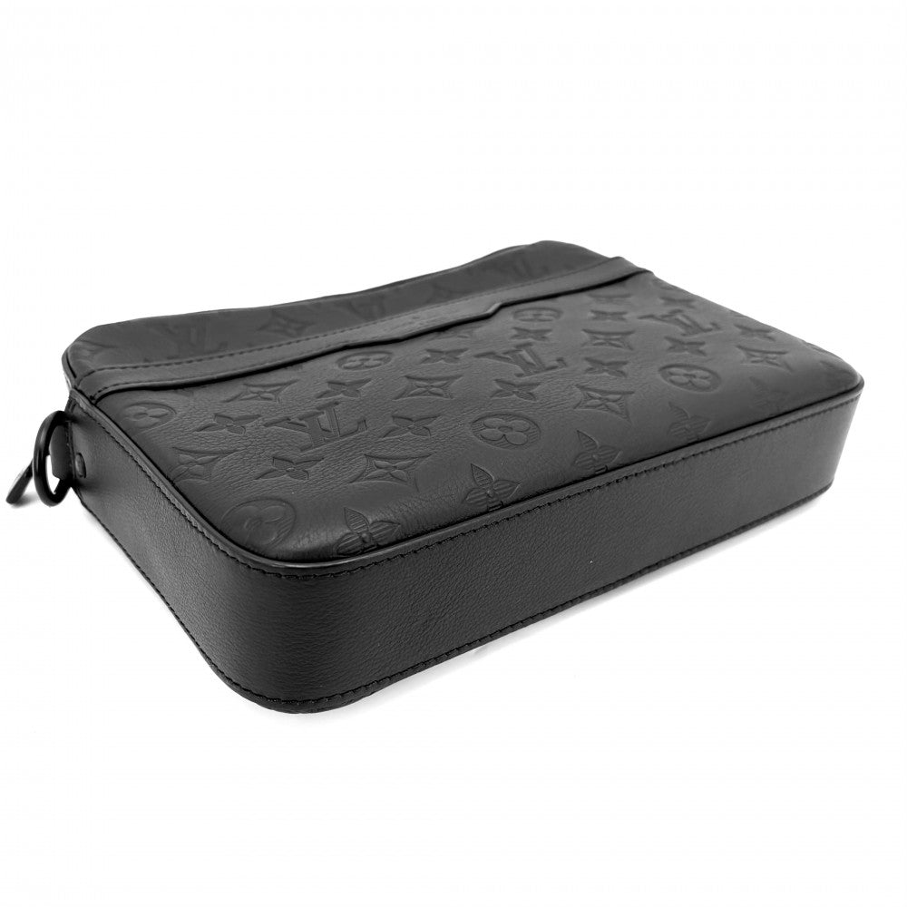 LOUIS VUITTON ルイヴィトン ショルダーバッグ モノグラムシャドウ トリオメッセンジャー ブラック M26713 ノワール ブラック金具 メンズ【中古品】