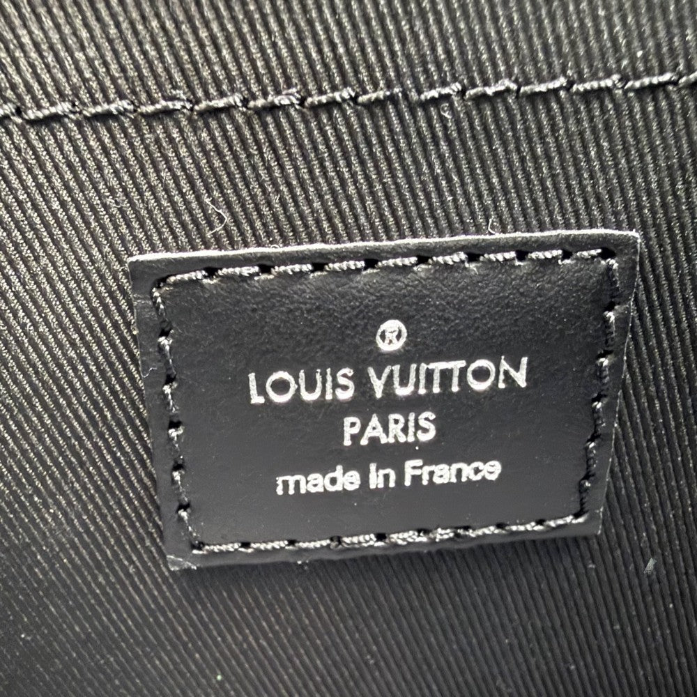 LOUIS VUITTON ルイヴィトン ショルダーバッグ パルス･メッセンジャー M12625 モノグラムキャンバス カーキ ブラック 黒 シルバー金具 メンズ【中古品】