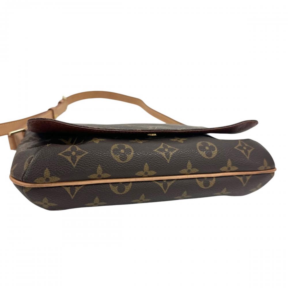 LOUIS VUITTON ルイヴィトン ショルダーバッグ ミュゼット・タンゴショート M51257 モノグラムキャンバス ブラウン 茶 ゴールド金具 レディース【中古品】