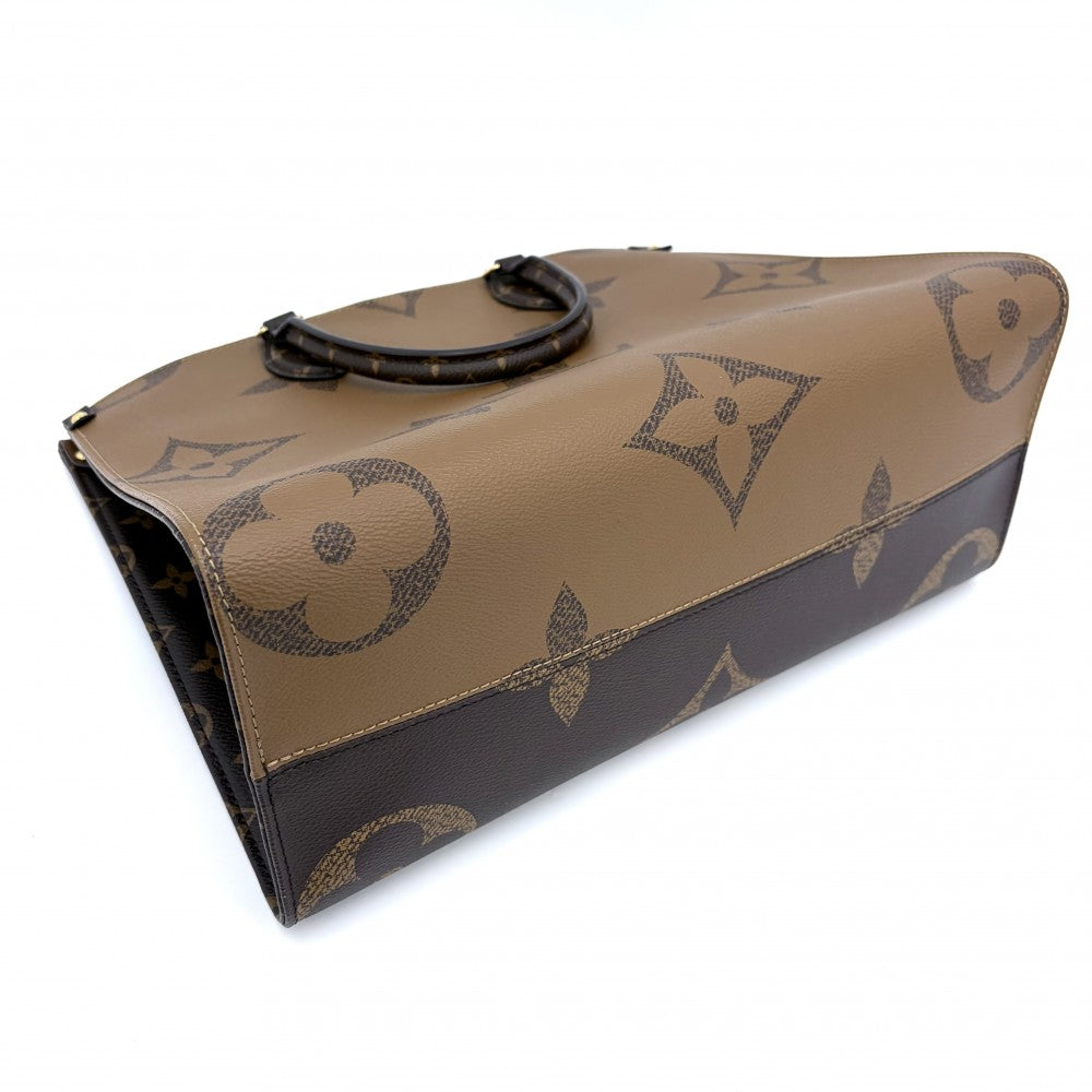 LOUIS VUITTON ルイヴィトン 2WAY オンザゴーMM ハンドバッグ トートバッグ M45321 モノグラムジャイアント モノグラム・リバース ブラウン 茶 ゴールド金具 レディース【中古品】
