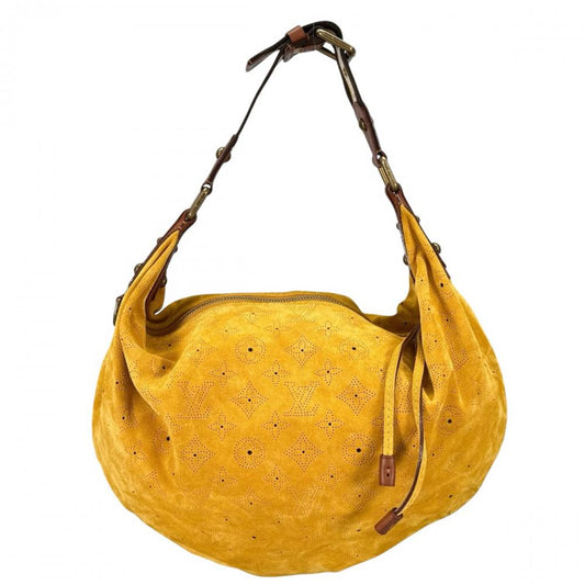 LOUIS VUITTON ルイヴィトン ショルダーバッグ モノグラム・スエード オナタGM ワンショルダー M95118 モノグラム・スエード イエロー ゴールド金具 レディース【中古品】