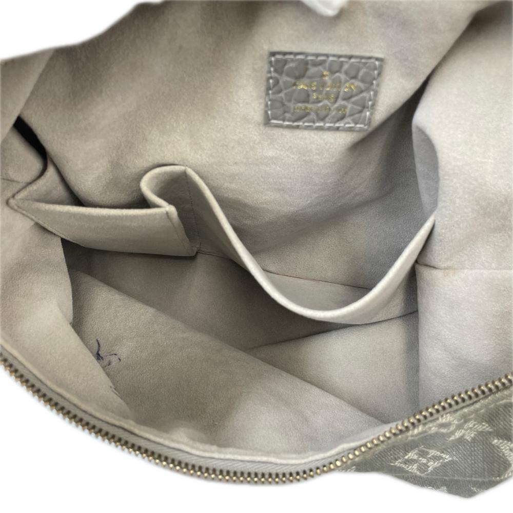 LOUIS VUITTON ルイヴィトン ショルダーバッグ スライトリー 2WAY M95834 ライトブルー ゴールド金具 レディース【中古品】