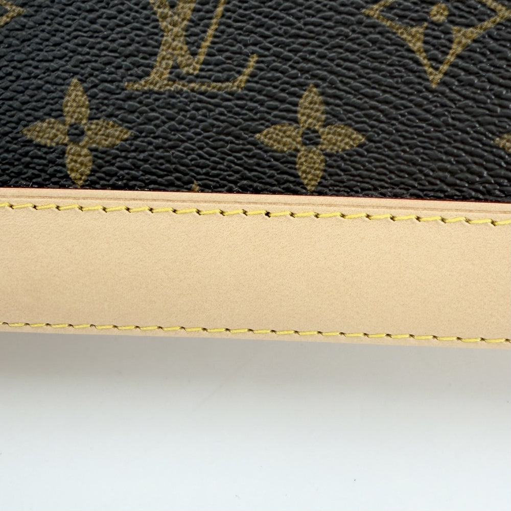 LOUIS VUITTON ルイヴィトン 2WAY アルマBB ショルダーバッグ ハンドバッグ 小さめ ミニバッグ M46990 モノグラムキャンバス ブラウン 茶 ゴールド金具 レディース【中古品】