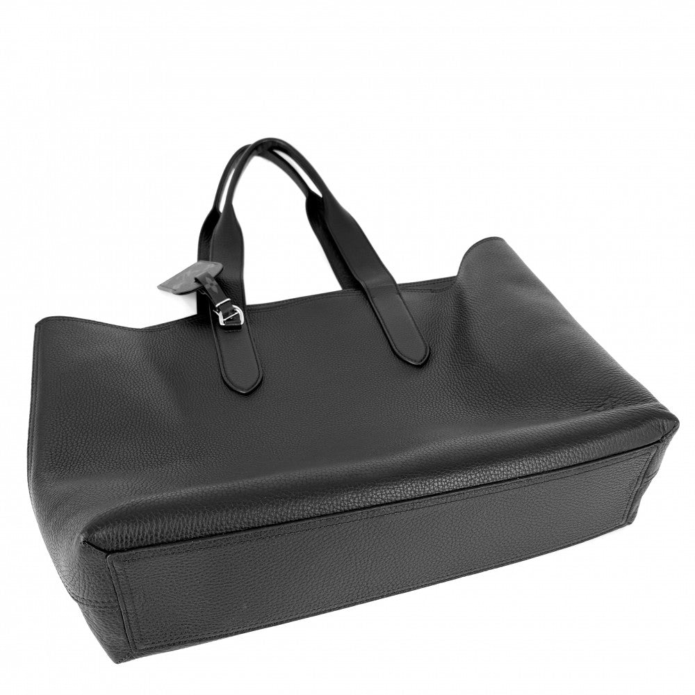 LOUIS VUITTON ルイヴィトン トートバッグ カバ ヴォワヤージュNV ハンドバッグ ビジネスバッグ 通勤バッグ M52817 トリヨンレザー ブラック 黒 シルバー金具 メンズ【中古品】