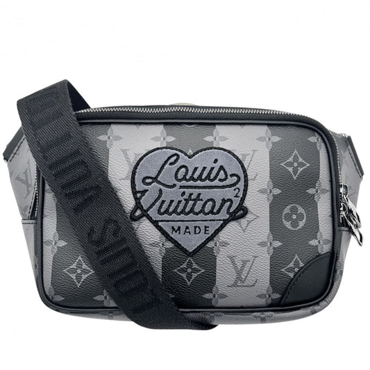LOUIS VUITTON ルイヴィトン ボディバッグ モノグラムストライプ モジュラースリングバッグ LV×NIGO コラボ エクリプス 小さめ かばん 鞄 M59338 ブラック 黒 シルバー金具 メンズ【中古品】
