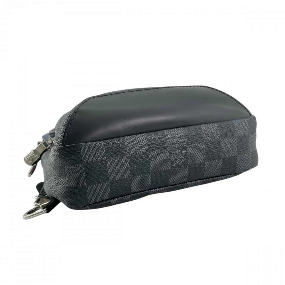 LOUIS VUITTON ルイヴィトン ボディバッグ ジャイアントダミエ アヴェニュースリング N40404 ダミエグラフィットキャンバス ブルー 青 ブラック 黒 シルバー金具 メンズ【中古品】
