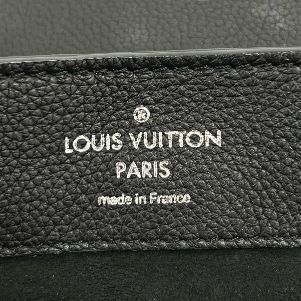 LOUIS VUITTON ルイヴィトン リュック ロックミーバックパック M41815 グレインカーフレザー ブラック 黒 シルバー金具 レディース【中古品】