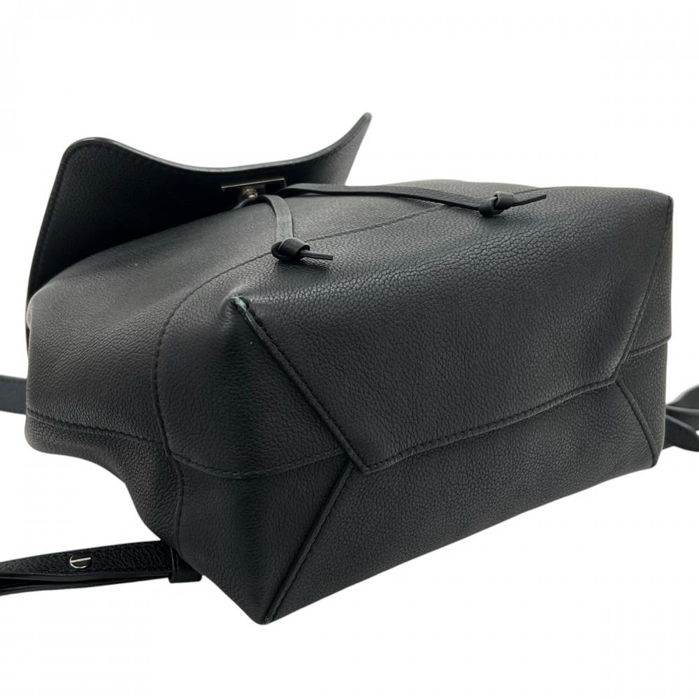 LOUIS VUITTON ルイヴィトン リュック ロックミーバックパック M41815 グレインカーフレザー ブラック 黒 シルバー金具 レディース【中古品】