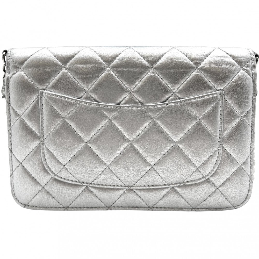 CHANEL シャネル チェーンウォレット マトラッセ ミニショルダーバッグ ココマーク ココ 財布 鞄 かばん AP0250 レザー シルバー シルバー金具 レディース【中古品】