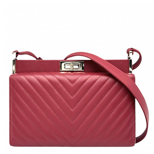 【開店SALE】 CHANEL シャネル ショルダーバッグ シェブロン Vステッチ ターンロック 鞄 かばん ラムスキン レッド 赤 ゴールド金具 レディース【中古品】