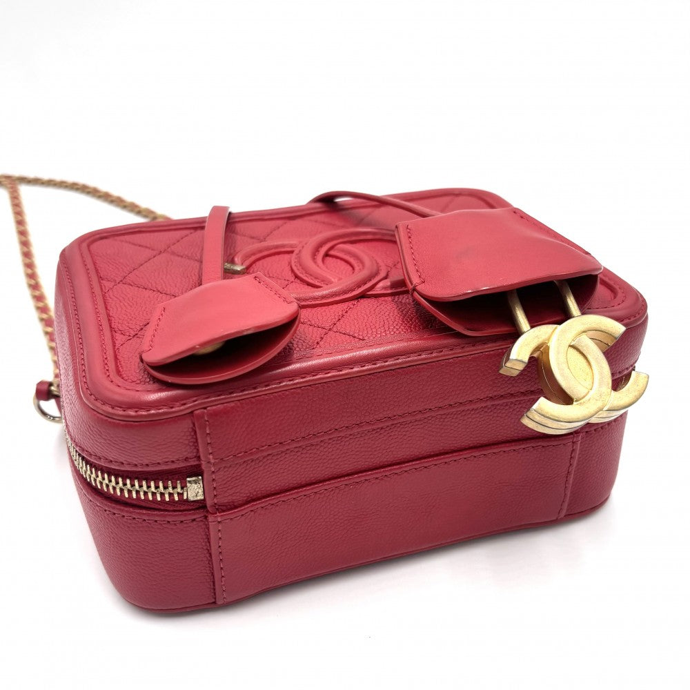 CHANEL シャネル ショルダーバッグ マトラッセ CCフィリグリー バニティバッグ ミニポシェット ココマーク ココ 鞄 かばん キャビアスキン レッド 赤 ゴールド金具 レディース【中古品】