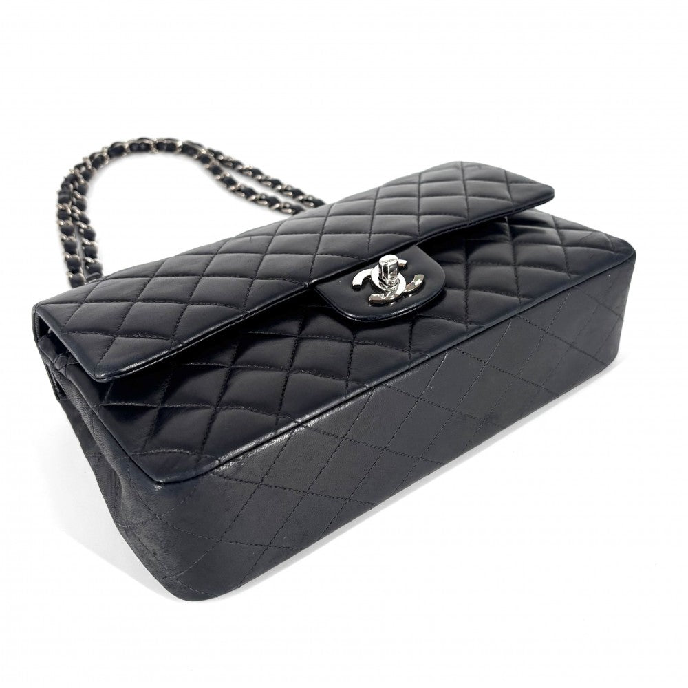 【開店SALE】 CHANEL シャネル ショルダーバッグ マトラッセ25 ココマーク ターンロック Matelasse ダブルフラップ ダブルチェーン ラムスキン ネイビー 紺 シルバー金具 レディース【中古品】