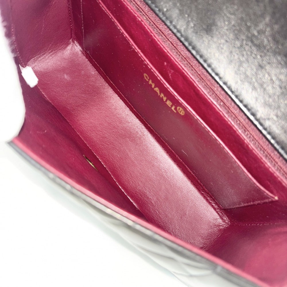 CHANEL シャネル ショルダーバッグ マトラッセ ダイアナ25 チェーン ココマーク ターンロック ラムスキン ブラック 黒 ゴールド金具 レディース【中古品】