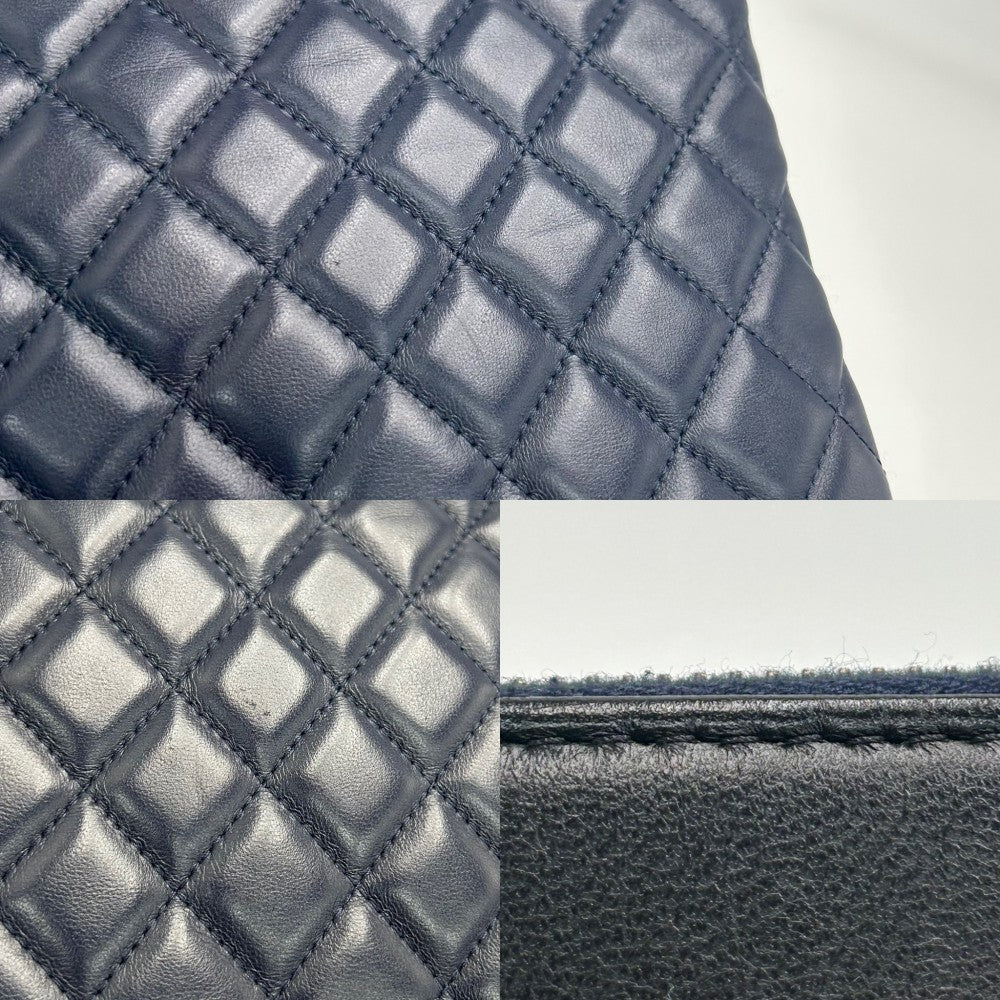 CHANEL シャネル クラッチバッグ マトラッセ セカンドバッグ ココマーク バイカラー レザー ブラック 黒 ネイビー 紺 シルバー金具 ユニセックス【中古品】