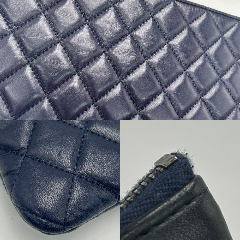 CHANEL シャネル クラッチバッグ マトラッセ セカンドバッグ ココマーク バイカラー レザー ブラック 黒 ネイビー 紺 シルバー金具 ユニセックス【中古品】