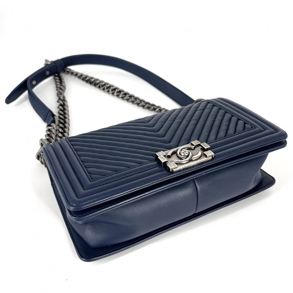 CHANEL シャネル ショルダーバッグ ココマーク ボーイシャネル チェーン シェブロン レザー ネイビー 紺 シルバー金具 レディース【中古品】