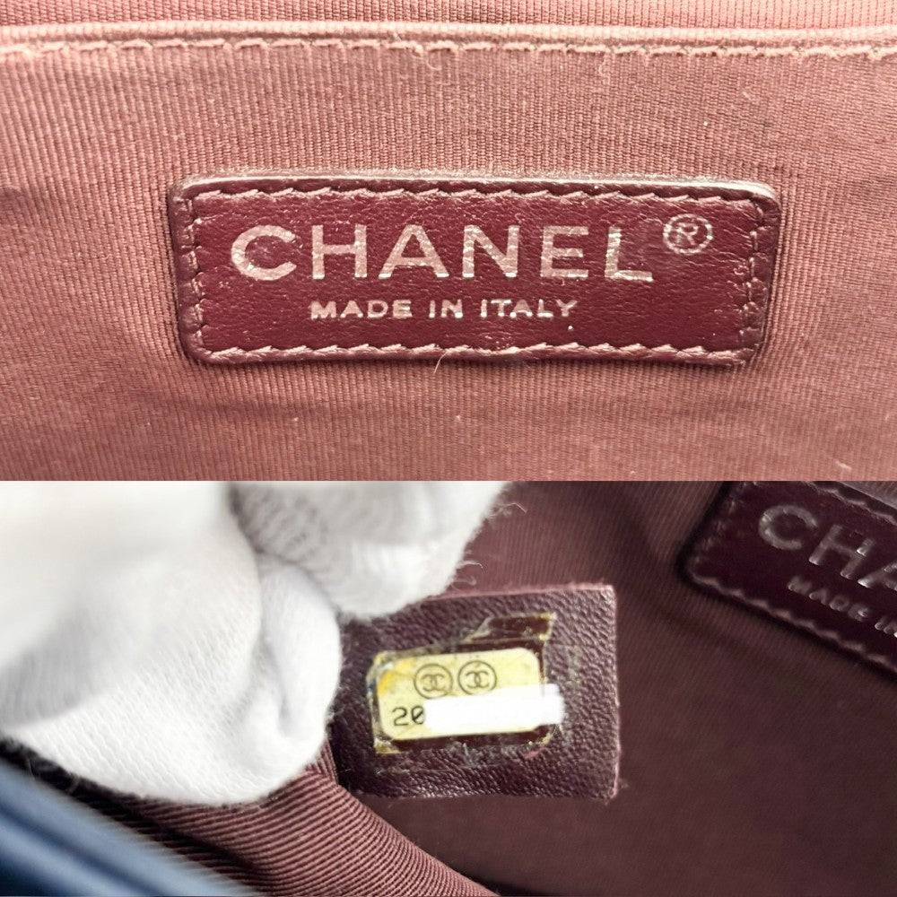 【開店SALE】 CHANEL シャネル ショルダーバッグ ココマーク ボーイシャネル チェーン シェブロン レザー ネイビー 紺 シルバー金具 レディース【中古品】