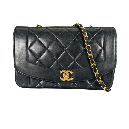 CHANEL シャネル ショルダーバッグ ダイアナ22 シングルフラップ 2番台 ココマーク ブラック 黒 ゴールド金具 レディース【中古品】