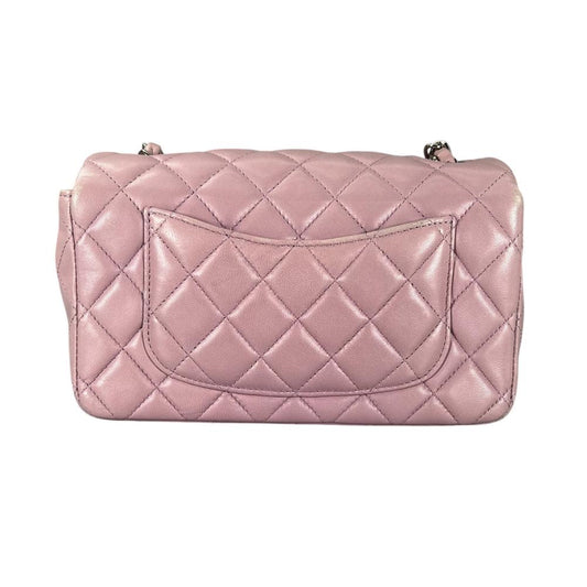 CHANEL シャネル ショルダーバッグ マトラッセ20 シングルフラップ チェーンショルダー 16番台 ココマーク ラムスキン パープル 紫
 シルバー金具 レディース【中古品】