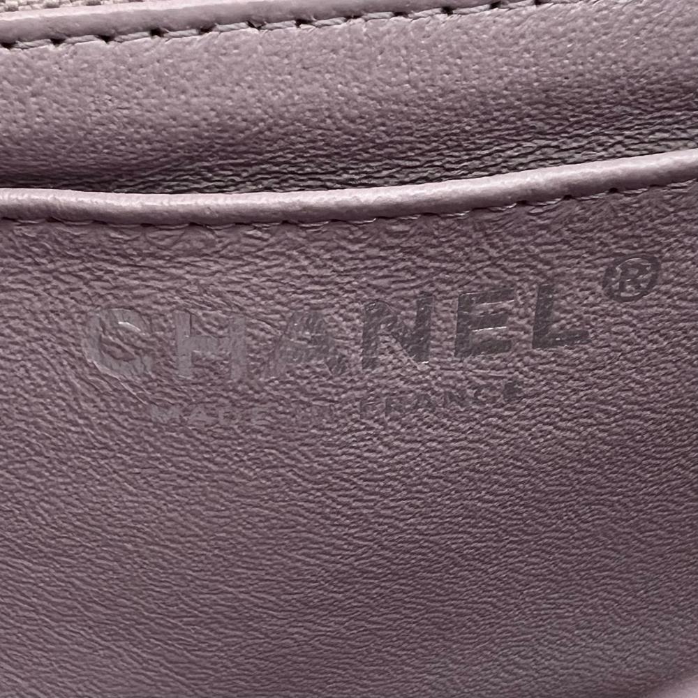 CHANEL シャネル ショルダーバッグ マトラッセ20 シングルフラップ チェーンショルダー 16番台 ココマーク ラムスキン パープル 紫
 シルバー金具 レディース【中古品】
