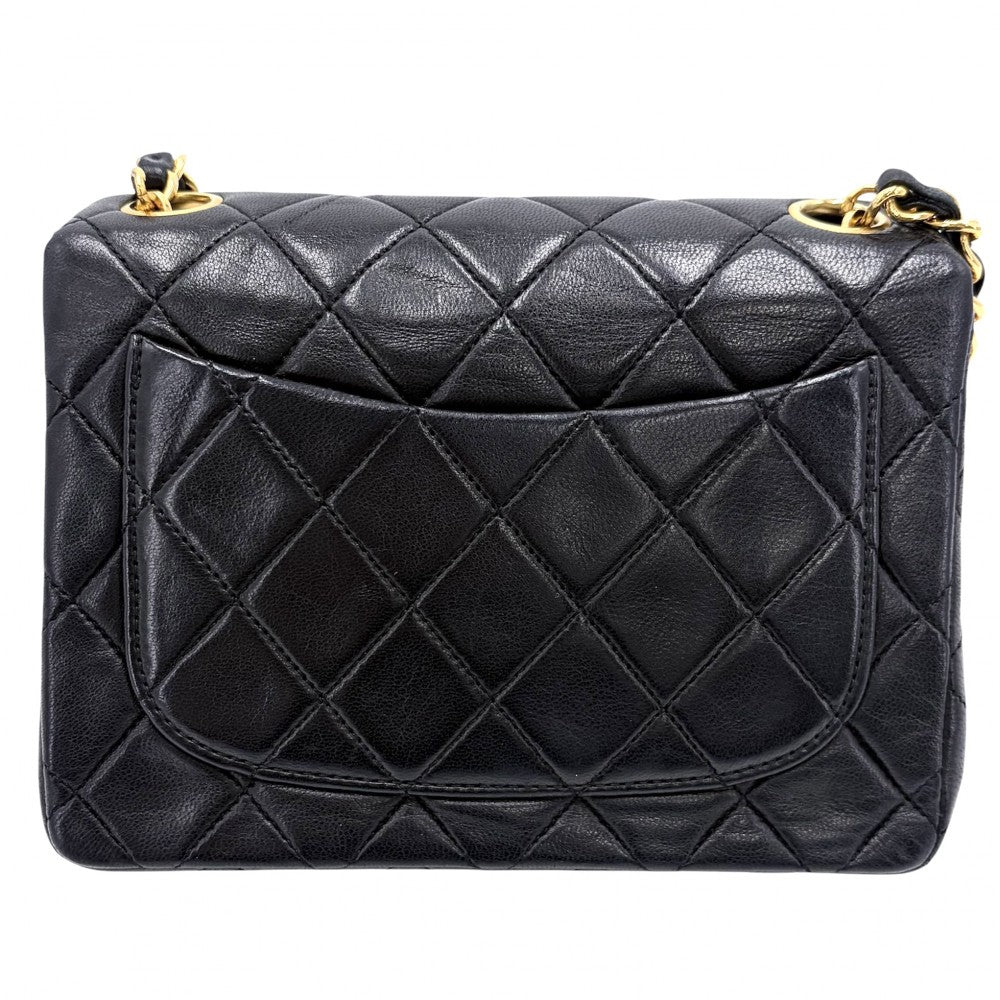 CHANEL シャネル ショルダーバッグ ミニマトラッセ チェーン ターンロック Mini Matelasse ヴィンテージ ココマーク ラムスキン ブラック 黒 ゴールド金具 レディース【中古品】