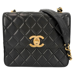 CHANEL シャネル ショルダーバッグ マトラッセ ココマーク チェーン スクエア ラムスキン ブラック 黒 ゴールド金具 レディース【中古品】